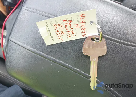 2014 Hyundai Elantra Se из США, поврежденный, VIN 5NPDH4AE5EH529305